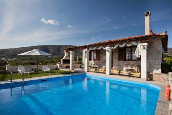 nafplion_house.jpg